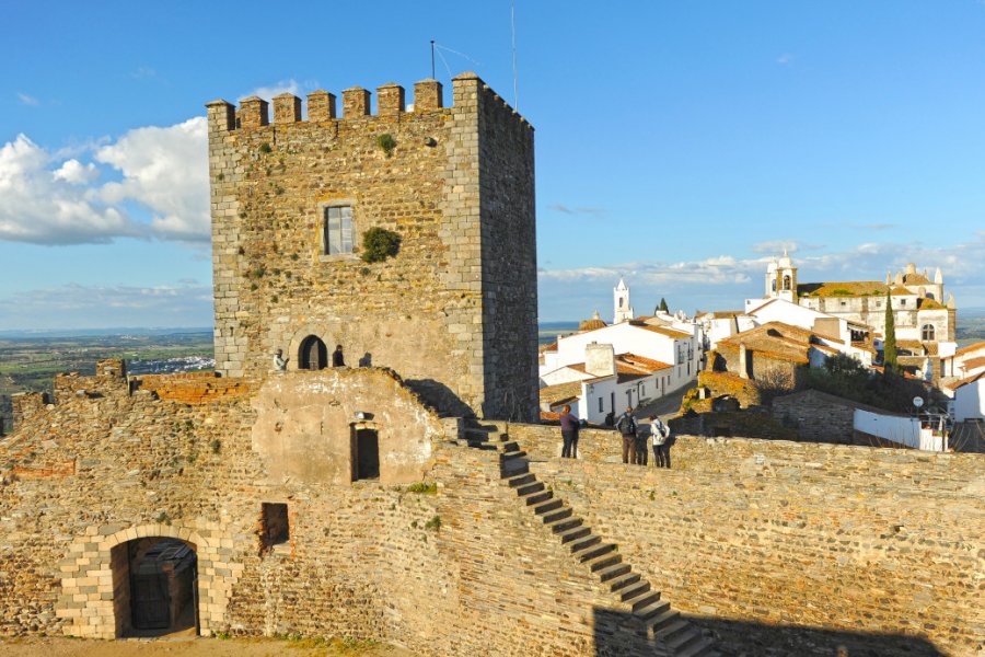 CHÂTEAU DE MONSARAZ