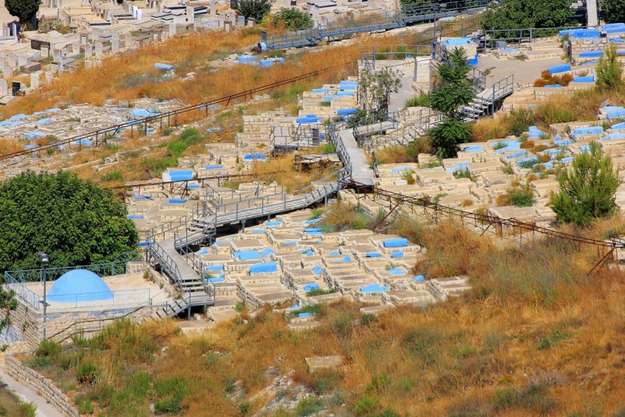 TZFAT'S CEMETERY