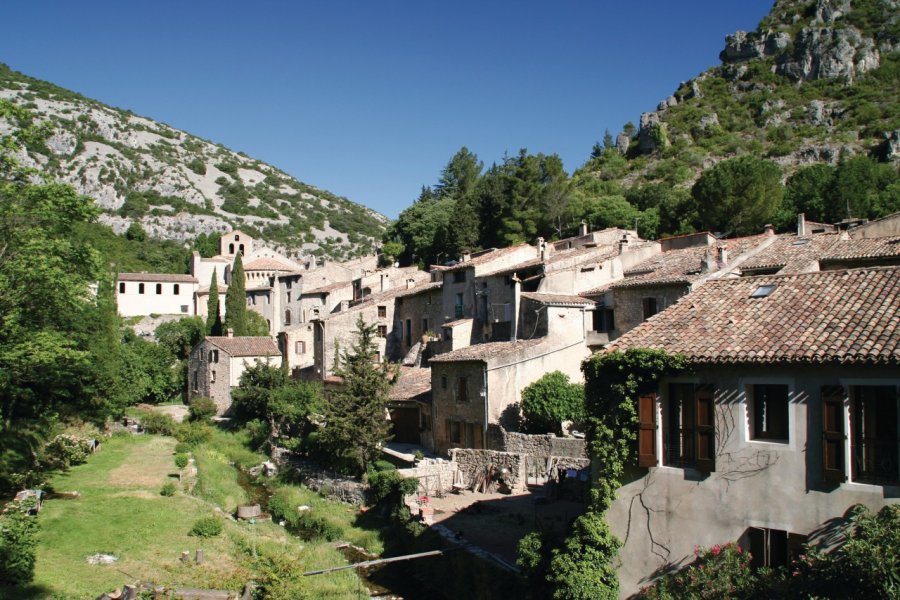 Le village de Saint-Guilhem-Le-Désert situé sur l'un des chemins historiques de Saint-Jacques de Compostelle Stéphan SZEREMETA
