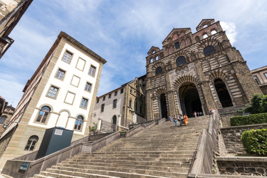 HÔTEL-DIEU - HÔTEL DES LUMIÈRES