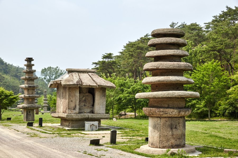 TEMPLE UNJUSA