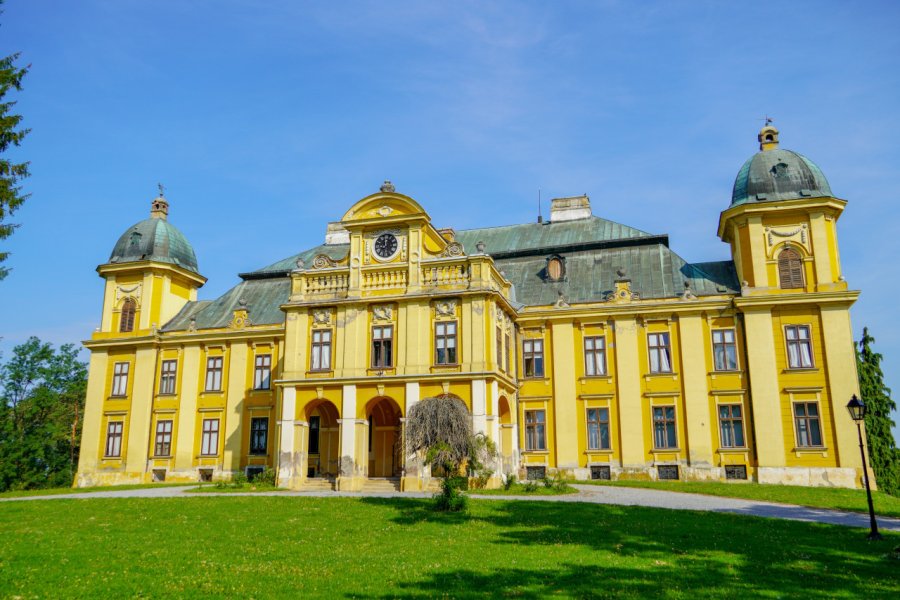 Château de Pejačević. Danijel.H - Shutterstock.com