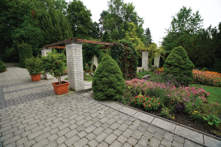 JARDIN BOTANIQUE (BOTANICKÁ ZÁHRADA)