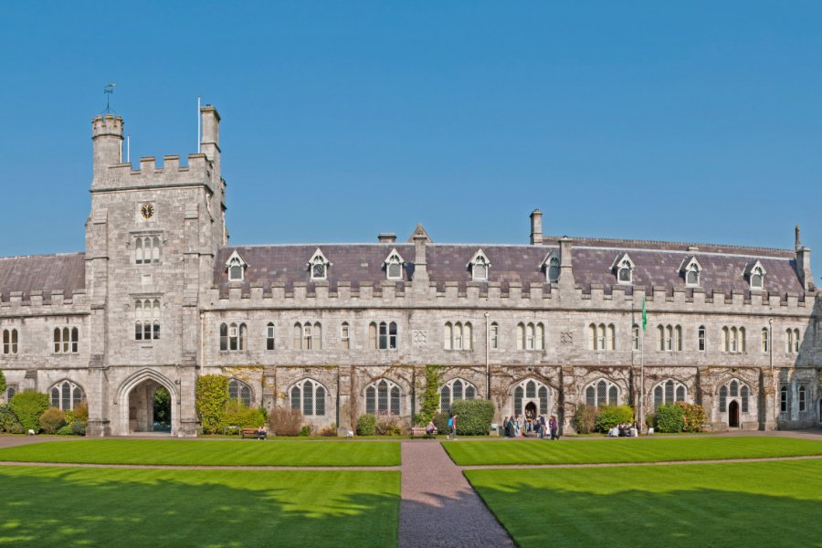 UNIVERSITY COLLEGE CORK