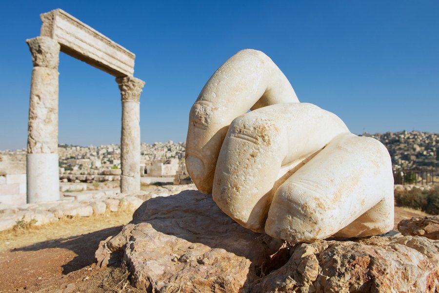 Le Temple d'Hercule et la citadelle antique d'Amman. Dmitry Chulov / Shutterstock.com