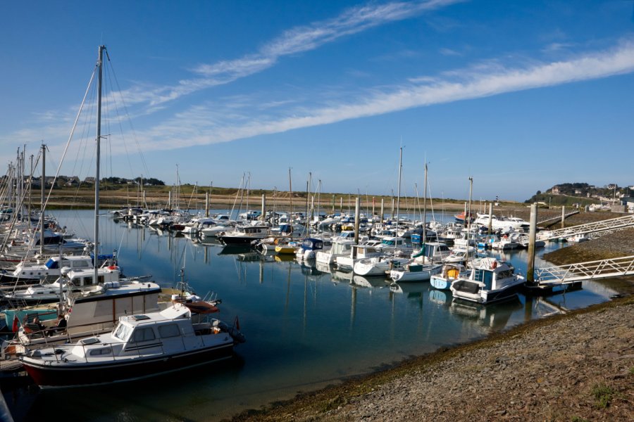 PORT DE BARNEVILLE-CARTERET