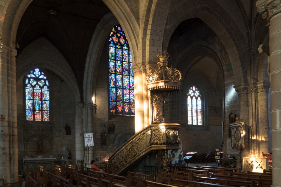 BASILIQUE NOTRE-DAME-DU-RONCIER