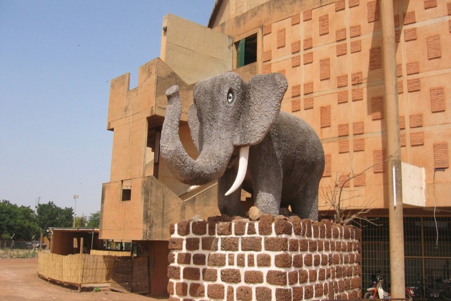 Maison du Peuple de Ouagadougou Jean-Paul LABOURDETTE