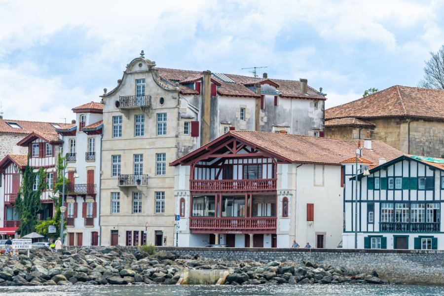 LA MAISON RAVEL