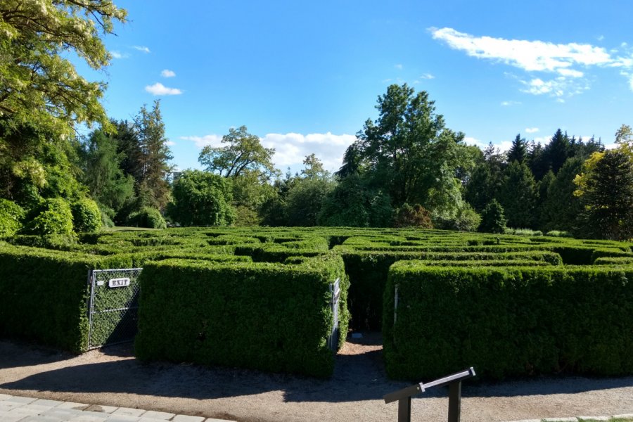 VANDUSEN BOTANICAL GARDENS