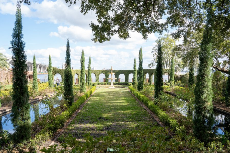 CUMMER MUSEUM OF ART AND GARDENS