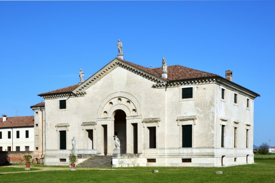 VILLA POIANA MAGGIORE