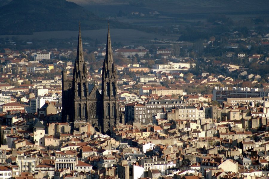 Vue générale de Clermont-Ferrand RÉMI BRUGIÈRE - FOTOLIA