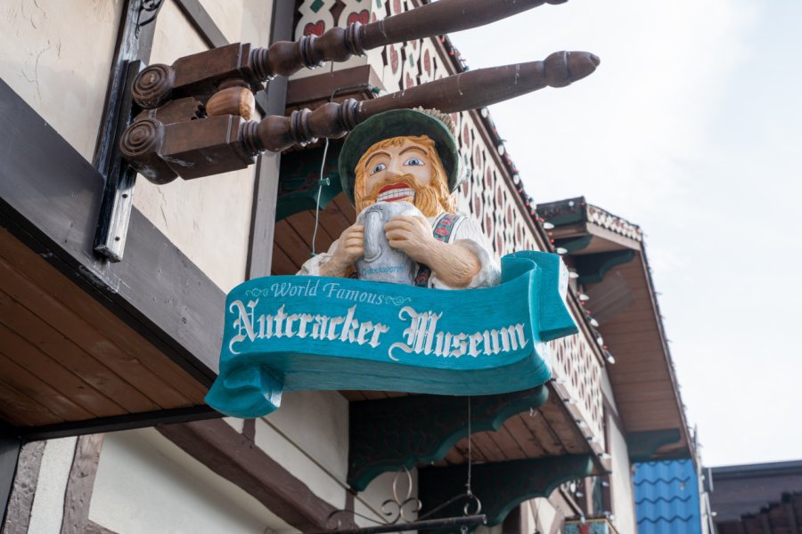 THE NUTCRACKER MUSEUM