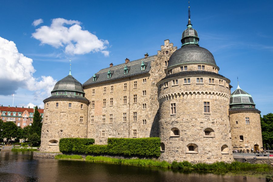 CHÂTEAU (ÖREBRO SLOTT)