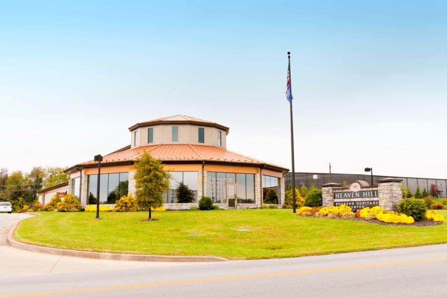 HEAVEN HILL DISTILLERIES