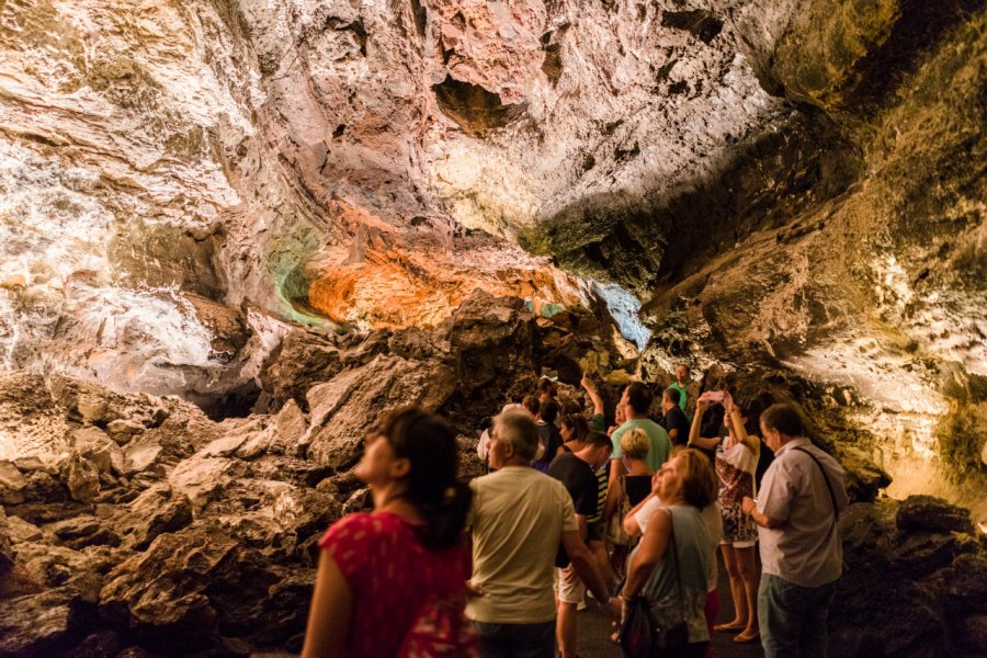 CUEVA DE LOS VERDES