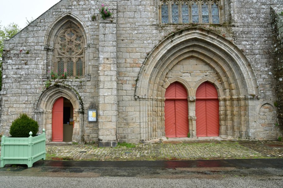 ÉGLISE NOTRE-DAME-DES-CARMES