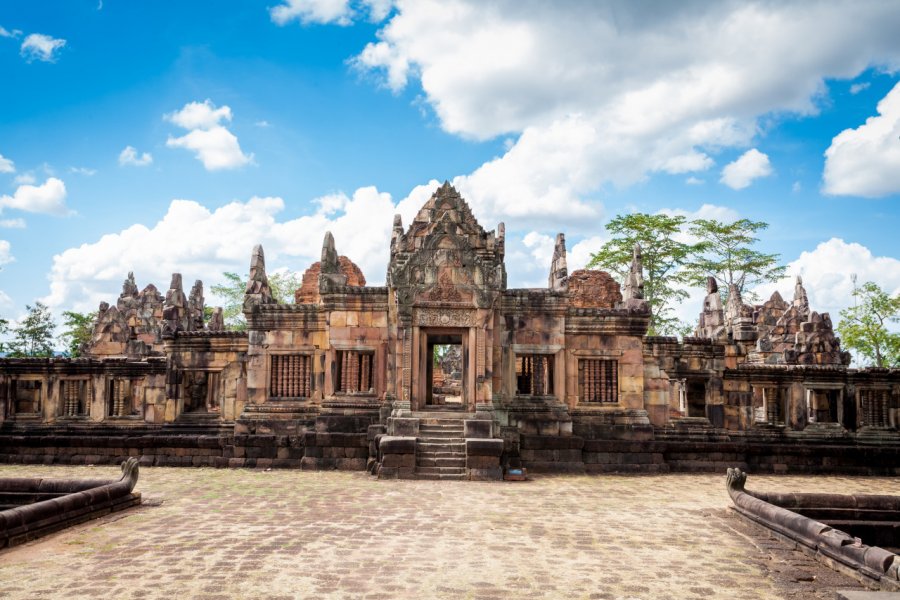 PRASAT HIN MUEANG TAM