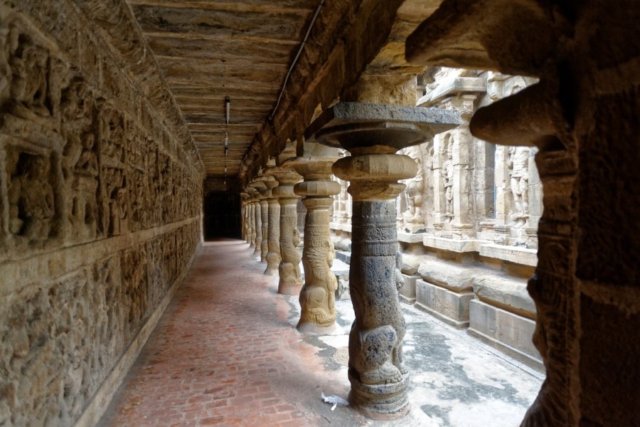 PARAMESWARA VINNAGARAM (VAIKUNTA PERUMAL TEMPLE)