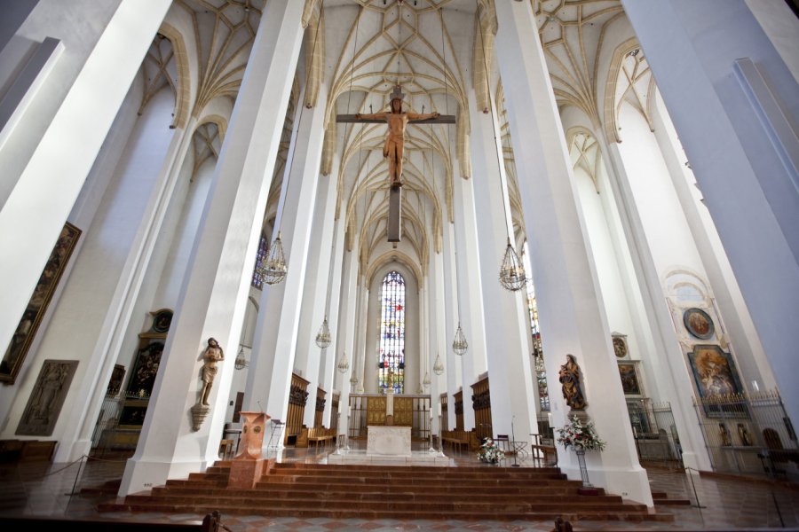 DOMKIRCHE ZU UNSERER LIEBEN FRAU