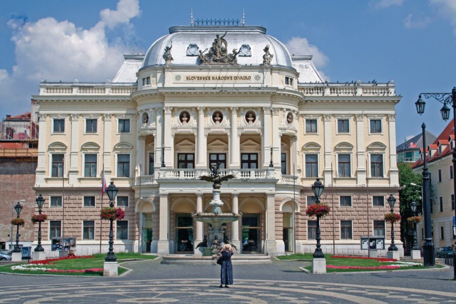 Théâtre national slovaque. Udo Kruse - Fotolia