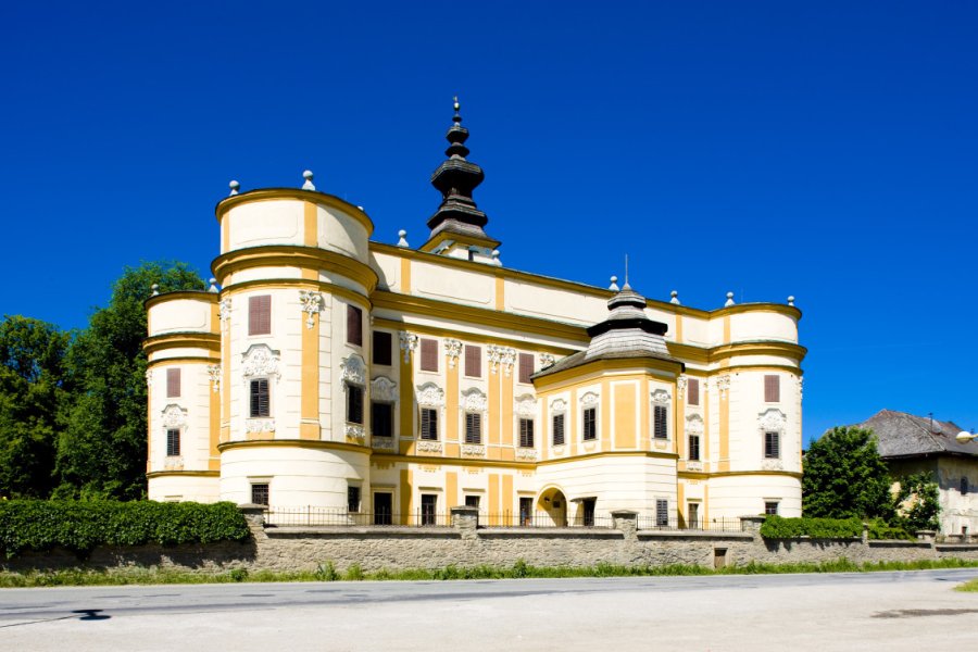 MANOIR DE MARKUŠOVCE (KAŠTIEĽ MARKUŠOVCE)
