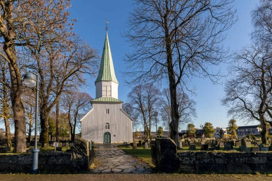 ÉGLISE D'ODDERNES (ODDERNES KIRKE)