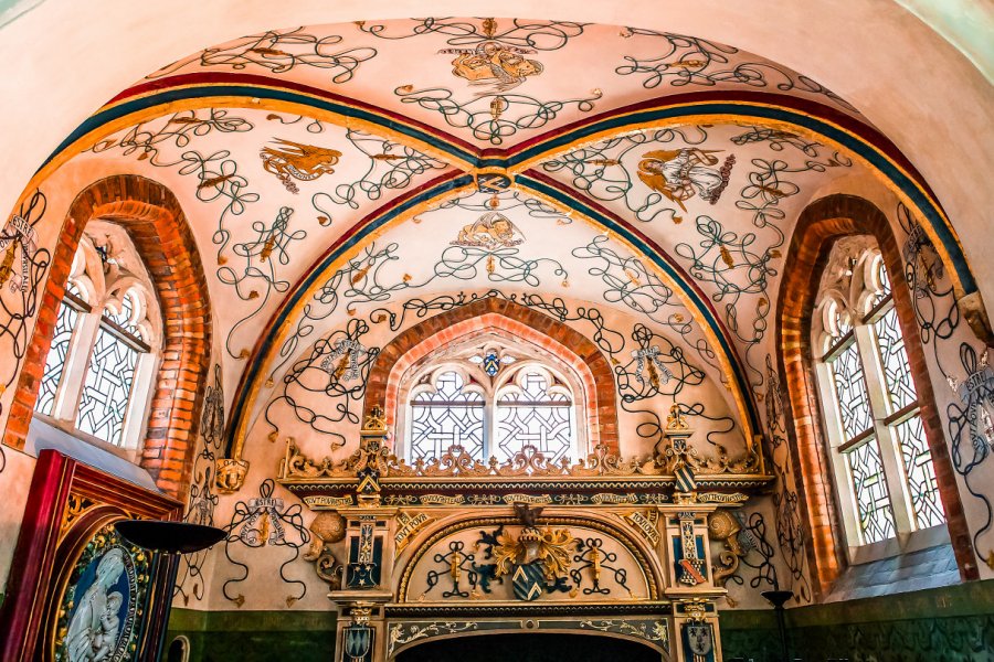 ÉGLISE SAINT-JACQUES (SINT-JAKOBSKERK)