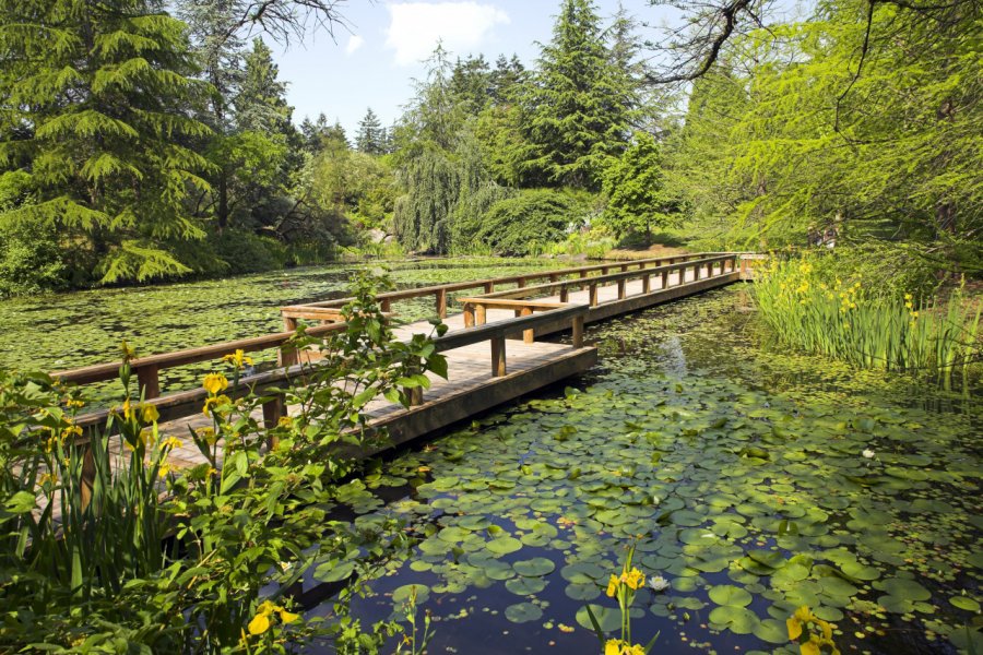 VANDUSEN BOTANICAL GARDENS