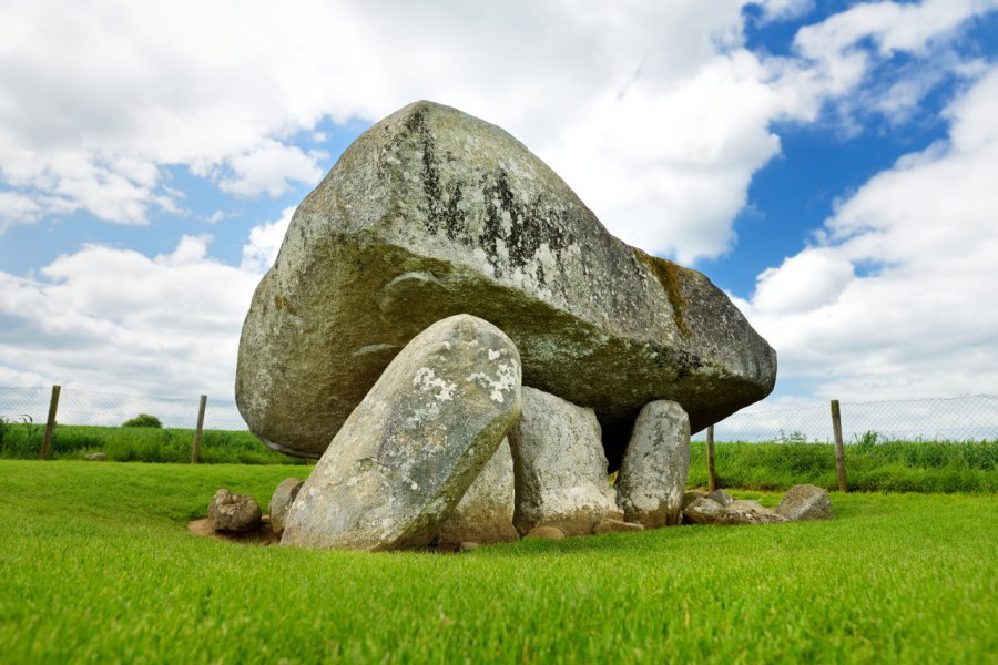 BROWNSHILL DOLMEN