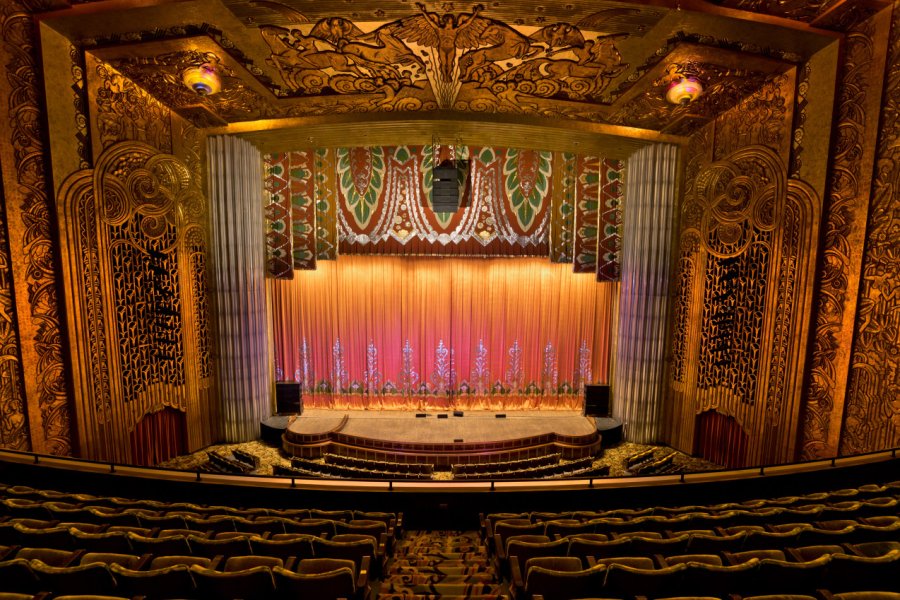 PARAMOUNT THEATRE