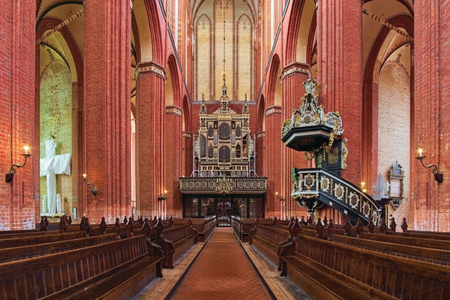 EGLISE SAINT-NICOLAS