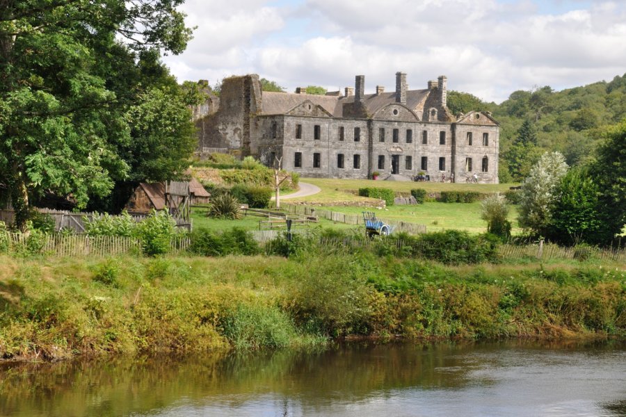 ABBAYE DE BON-REPOS