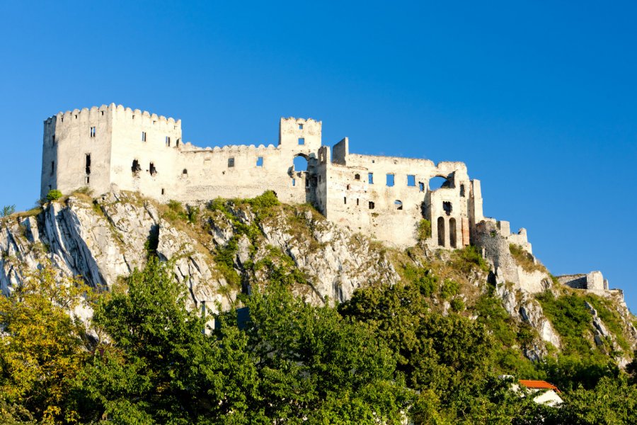 CHÂTEAU DE BECKOV (BECKOVSKÝ HRAD)