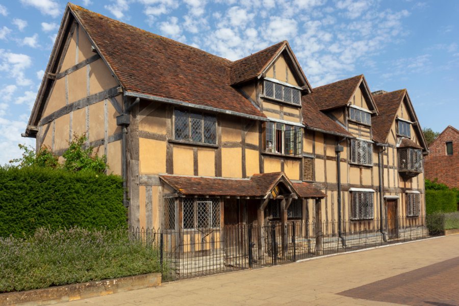 SHAKESPEARE BIRTHPLACE TRUST