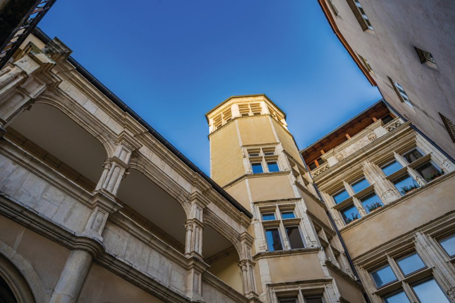 HOTEL MIGNOT-DE-BUSSY