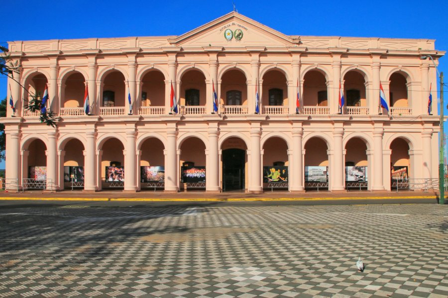 CENTRO CULTURAL DE LA REPÚBLICA EL CABILDO