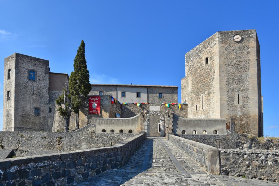 CASTELLO - MUSEO ARCHEOLOGICO DEL MELFESE