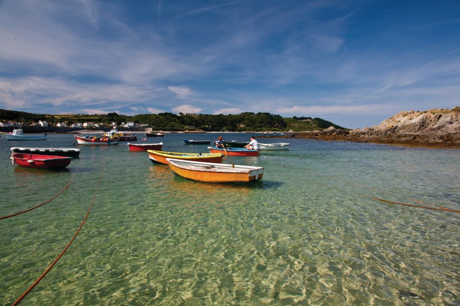 Rocquaine Bay. Images courtesy of VisitGuernsey / Richard James
