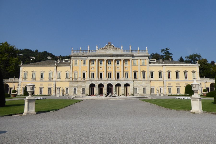 VILLA OLMO