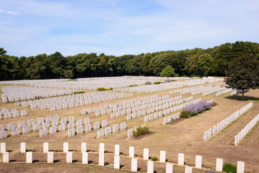 CIMETIÈRE MILITAIRE BRITANNIQUE