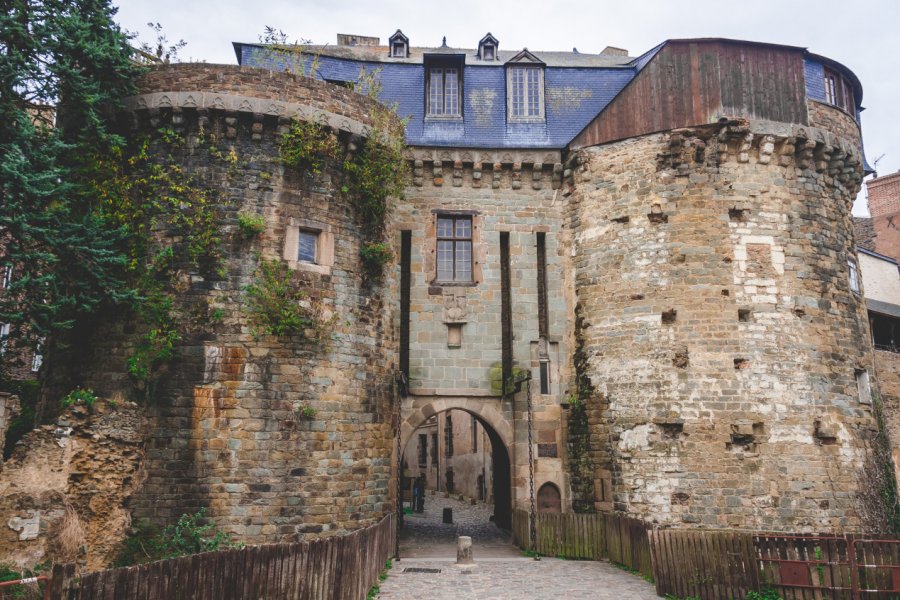 PORTES MORDELAISES