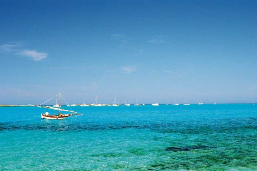 Spiaggia di Pelosa est une des plus belles plages de Sardaigne. Author's Image