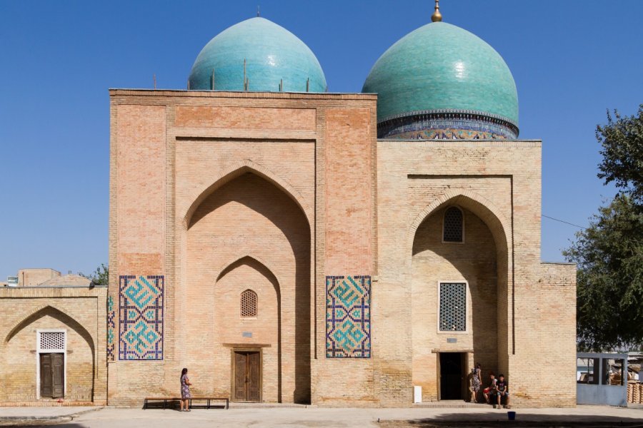 Mosquée Kok Goumbaz. Milosz Maslanka - Shutterstock.com