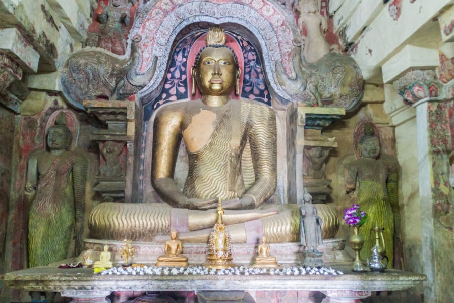 GADALADENIYA VIHARA