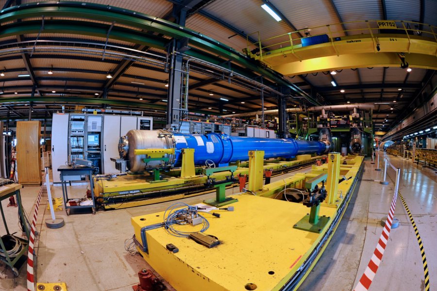 CONSEIL EUROPÉEN POUR LA RECHERCHE NUCLÉAIRE