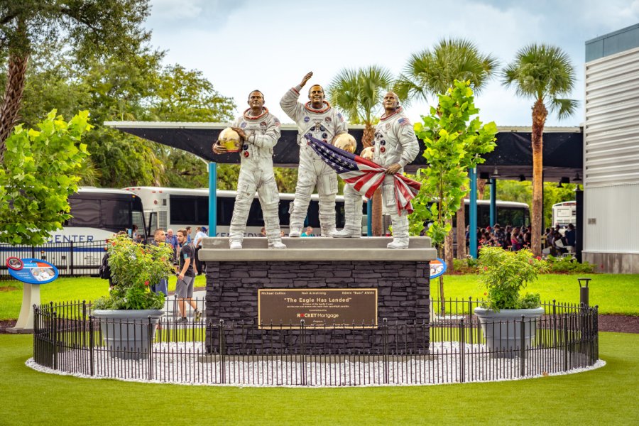 KENNEDY SPACE CENTER