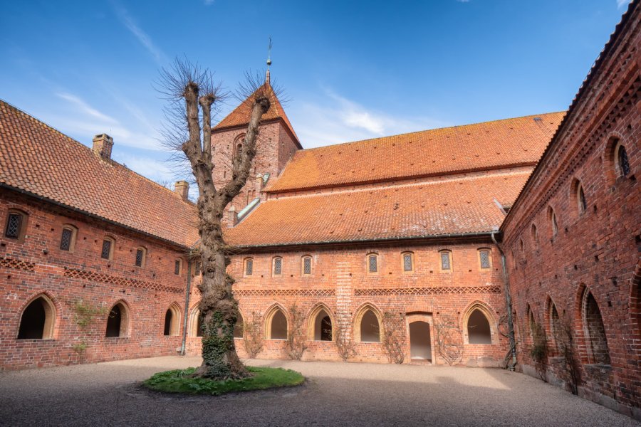 MONASTÈRE ET ÉGLISE SAINTE-CATHERINE
