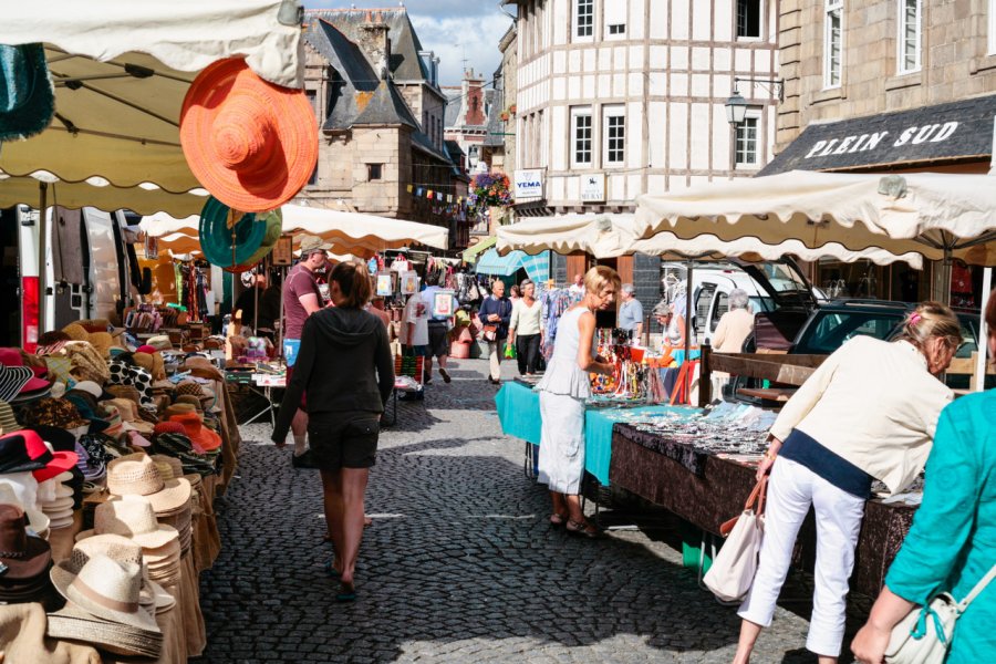PLACE DU MARTRAY